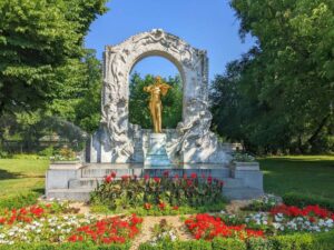 Wiener Stadtpark - Johann Strauß Denkmal