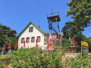 Rudolf Proksch Hütte und Klesheimwarte