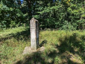 Fünfeckiger Stein - "Tut gut!"