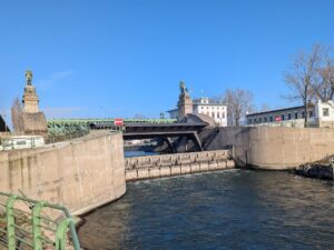 Wehr- und Schleusenanlage Nussdorf