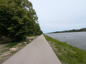 Donaulände - Hermann Zottl Promenade